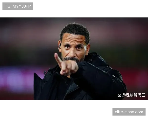 接管出球节奏 费迪南德本赛季更常长传撕开对方防线